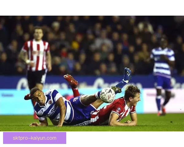 新赛季热议球员表现稳健，状态回暖备受期待